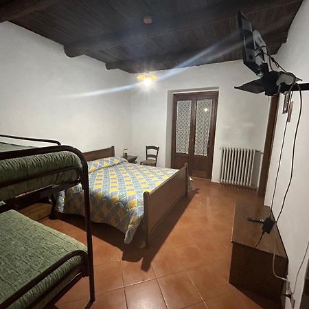 Agriturismo Macchiapiede Sala Consilina Bagian luar foto