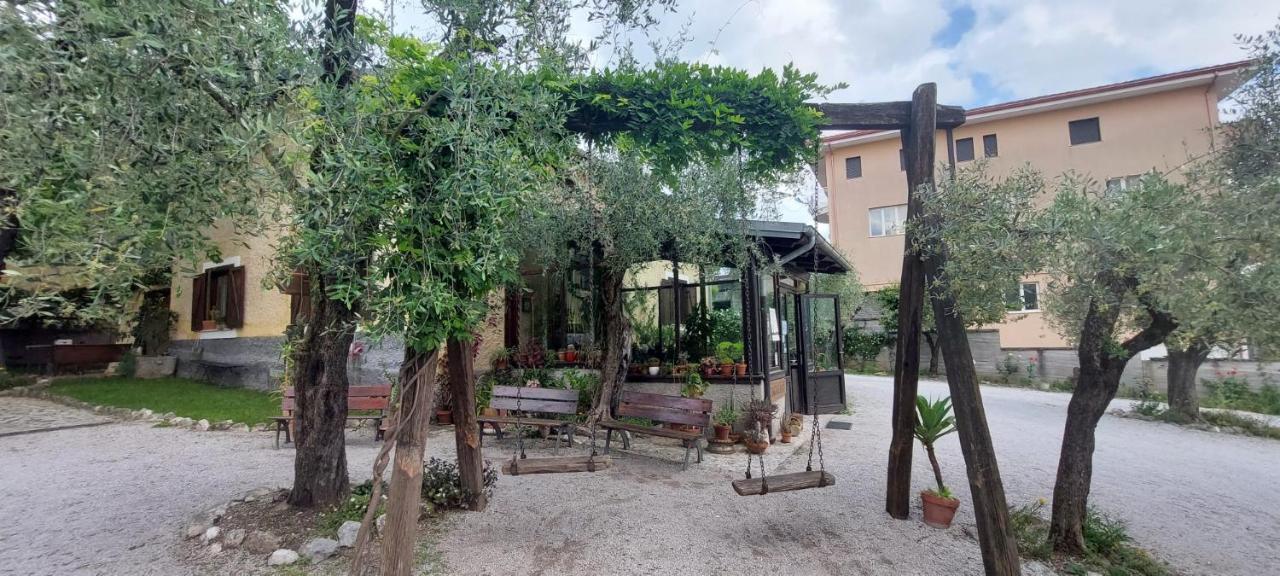 Agriturismo Macchiapiede Sala Consilina Bagian luar foto